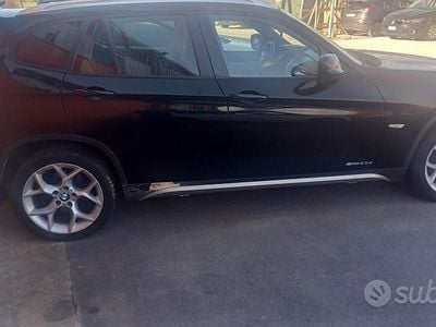 Usata BMW X1 177 CV (130 kW) 2010 Nero SUV