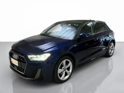 Usata Audi A1 Sportback S-Line 150 CV (110 kW) 2024 Blu navarra metallizzato grigio manhattan metallizzato Utilitaria