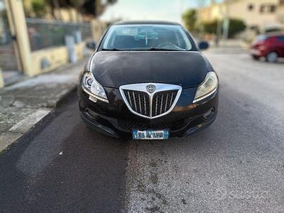 Usata Lancia Delta 120 CV (88 kW) 2008 Utilitaria