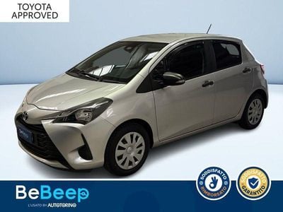 Usata Toyota Yaris Cool 111 CV (81 kW) 2019 Argento metallizzato Utilitaria