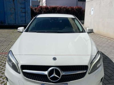 usata Mercedes A180 d Business auto