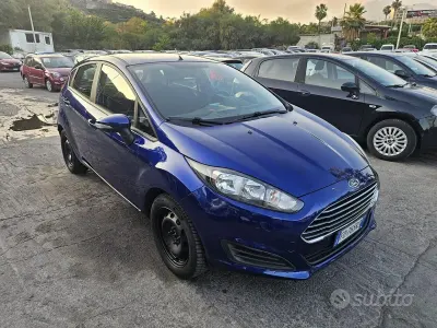 Usata Ford Fiesta S 95 CV (69 kW) 2017 Bluazzurro Utilitaria