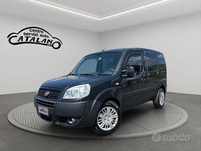 Usata Fiat Doblò Family 85 CV (62 kW) 2008 Grigio Monovolume