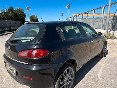 Occasion Alfa Romeo 147 120 ch (88 kW) 2008 Noir Citadine