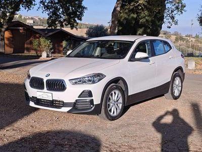 Begagnad BMW X2 Advantage 116 HK (85 kW) 2022 Vit SUV