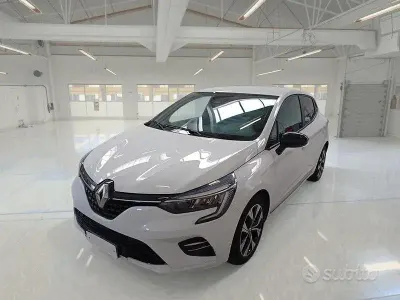 Usata Renault Clio V Evolution 100 CV (73 kW) 2023 Bianco Berlina