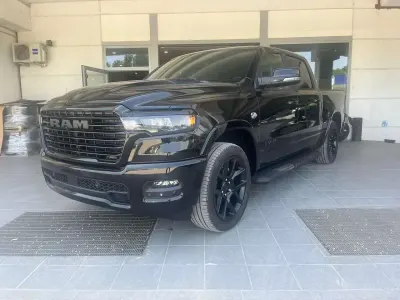 Nuova RAM 1500 396 CV (291 kW) 2026 Nero Pick-up