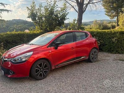 Usata Renault Clio IV 75 CV (55 kW) 2015 Rosso Berlina
