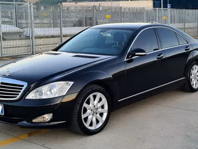 Usata Mercedes S320 204 CV (150 kW) 2007 Berlina