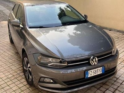 Usata VW Polo Comfortline 95 CV (69 kW) 2020 Grigio Berlina