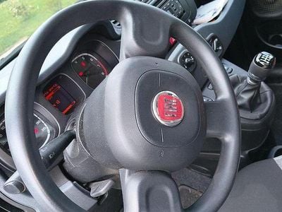 Usata Fiat Panda 84 CV (61 kW) 2022 Grigio Utilitaria