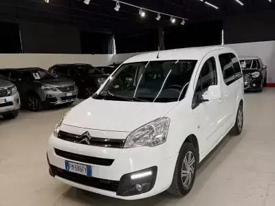 Usata Citroën Berlingo Feel 99 CV (72 kW) 2017 Bianco Monovolume