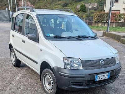 Usata Fiat Panda 4x4 60 CV (44 kW) 2005 Bianco Utilitaria