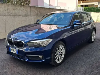 Usata BMW 116 Sport Line 116 CV (85 kW) 2017 Blu/azzurro Utilitaria