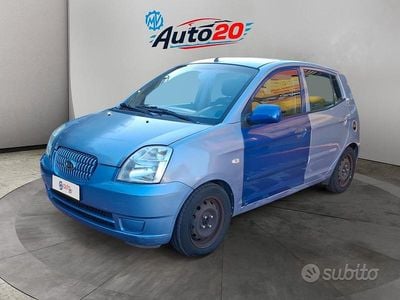 Usata Kia Picanto 74 CV (54 kW) 2006 Blu Utilitaria
