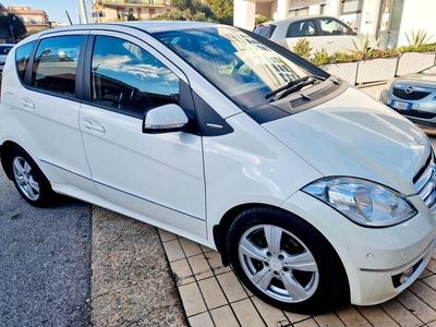 usata Mercedes A200 A 200CDI Avantgarde