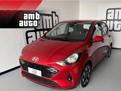Nuova Hyundai i10 62 CV (45 kW) 2025 Rosso Utilitaria