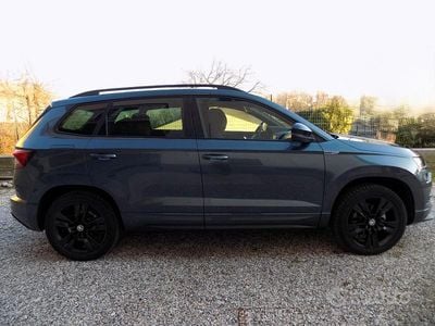 Usata Skoda Karoq SportLine 150 CV (110 kW) 2020 Grigio SUV