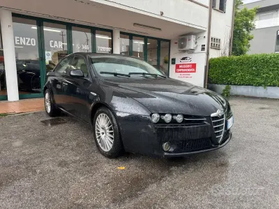 Second-hand Alfa Romeo 159 Progression 150 CP (110 kW) 2007 Negru Berlinǎ