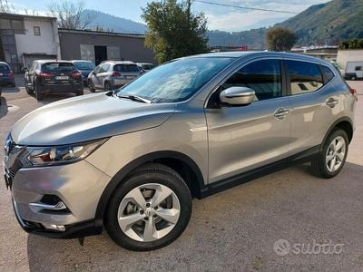 Usata Nissan Qashqai 110 CV (80 kW) 2018 Grigio SUV