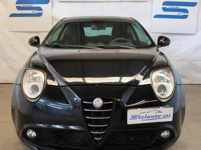 Usata Alfa Romeo MiTo Distinctive 95 CV (69 kW) 2010 Nero Utilitaria