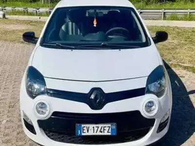 Usata Renault Twingo 75 CV (55 kW) 2014 Bianco Utilitaria