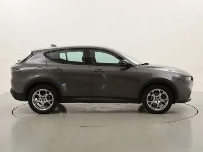 Usata Alfa Romeo Tonale Sprint 130 CV (95 kW) 2023 Grigiogrigio SUV