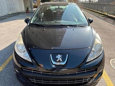 Usata Peugeot 207 70 CV (51 kW) 2014 Nero Cabrio