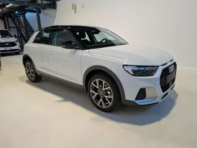 Nuova Audi A1 Business 116 CV (85 kW) 2026 Bianco SUV