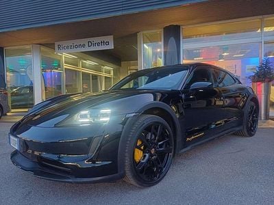 Usata Porsche Taycan Cross Turismo 350 kW (476 CV) 2023 Nero Station wagon