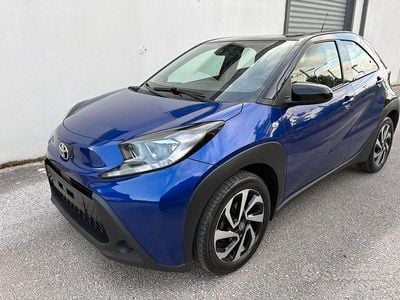 Usata Toyota Aygo X Play 72 CV (52 kW) 2023 Blu SUV