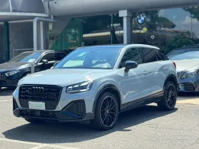 Begagnad Audi Q2 S-Line 190 HK (139 kW) 2022 Grå SUV