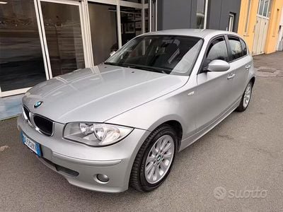 Usata BMW 116 116 CV (85 kW) 2006 Grigio Utilitaria
