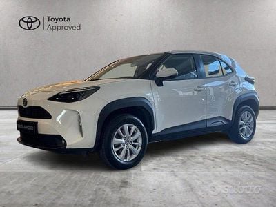 Usata Toyota Yaris Cross Active 92 CV (67 kW) 2021 Bianco SUV