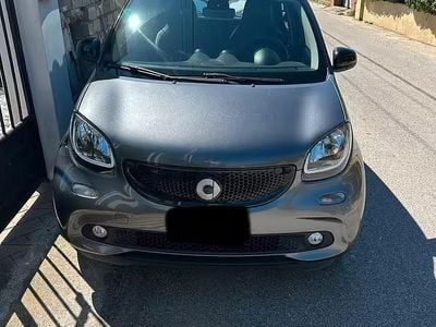 Usata Smart ForFour 71 CV (52 kW) 2015 Nero Utilitaria