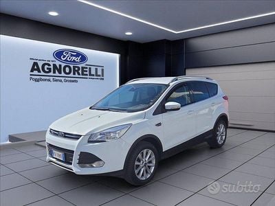 Usata Ford Kuga Titanium 150 CV (110 kW) 2016 Bianco SUV