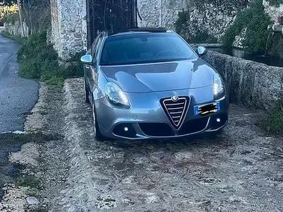 Usata Alfa Romeo Giulietta 170 CV (125 kW) 2011 Grigio Utilitaria