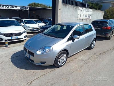 Usata Fiat Grande Punto 65 CV (47 kW) 2007 Grigio Utilitaria