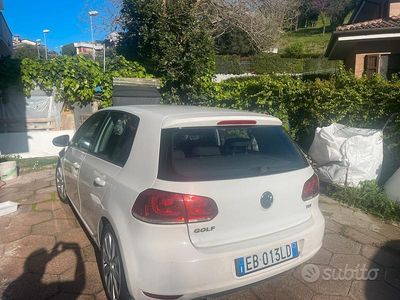 Używany VW Golf VII 105 KM (77 kW) 2012 Sedan/Limuzyna