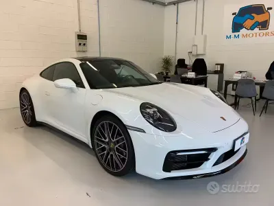 Usata Porsche 911 Carrera 385 CV (283 kW) 2022 Bianco Coupé