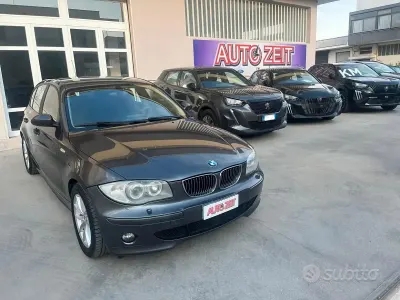 Usata BMW 118 122 CV (89 kW) 2005 Grigio Utilitaria