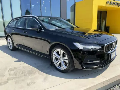 Usata Volvo V90 Business Edition 197 CV (144 kW) 2021 Nero metallizzato Station wagon