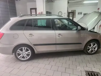 Usata Skoda Fabia 86 CV (63 kW) 2008 Grigio Station wagon