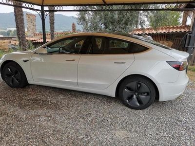 usata Tesla Model 3 long range