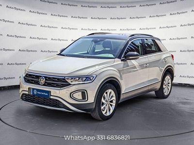 Usata VW T-Roc Life 110 CV (80 kW) 2022 Ascot grey SUV