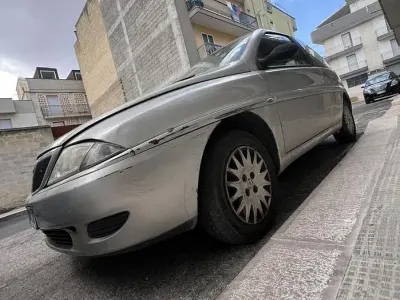 Usata Lancia Ypsilon