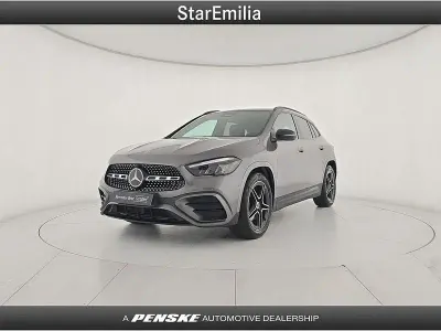 Usata Mercedes GLA200 Advanced Plus 150 CV (110 kW) 2023 Grigio SUV