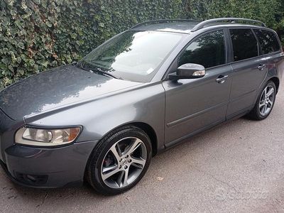 Usata Volvo V50 Summum 109 CV (80 kW) 2008 Grigio Station wagon
