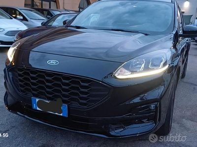 Usata Ford Kuga 120 CV (88 kW) 2022 SUV