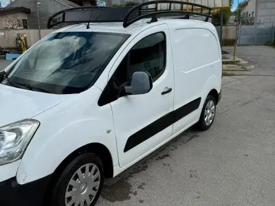 Usata Citroën Berlingo 90 CV (66 kW) 2010 Bianco Monovolume